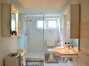 Appartement avec pelouse pour prendre un bain de soleil - Steinheim en Westphalie - image1