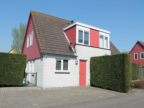 Ferienpark Ferienhaus in Zeeland mit Garten
