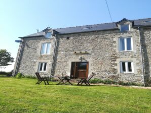 Holiday house Stone cottage with garden - Tournières - image1