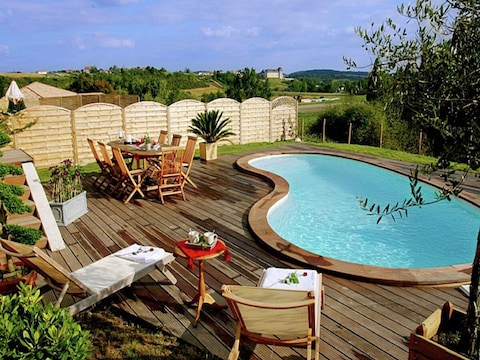 Ferienpark Villa in Frankreich mit privatem Pool