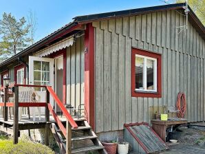 Holiday house 4 person holiday home in NYNÄSHAMN - Nynaeshamn - image1