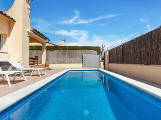 Holiday house Sant Pere Pescador Outdoor Recording 3