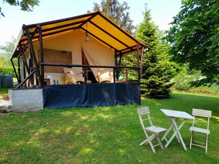 Ferienhaus Roussines Außenaufnahme 12