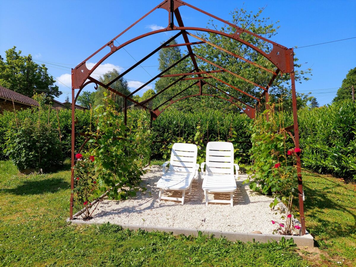 Ferienhaus Roussines Außenaufnahme 15