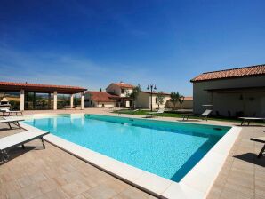 Ferienhaus Villa mit privatem Pool in Piancastagnaio - Piancastagnaio - image1