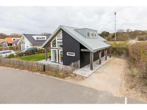 Ferienhaus in Renesse nahe Strand