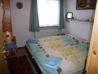 2- Zimmer Bereich Schlafzimmer