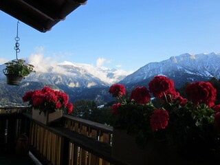 Panoramaaussicht vom Balkon und Terrasse -Wein-Kaffe