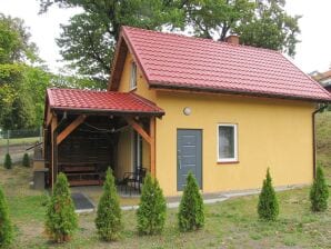 Ferienpark Ferienhaus mit Kamin, direkt am See, Ryn - Mioduńskie - image1