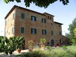 Castle Foiano della Chiana Outdoor Recording 4