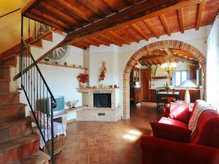 Castle Foiano della Chiana Features 20