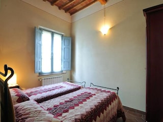 Castle Foiano della Chiana Features 26