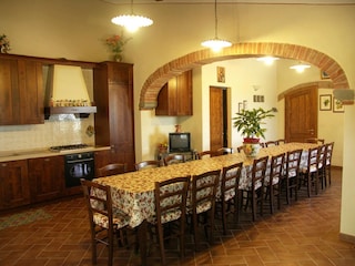 Castle Foiano della Chiana Features 8