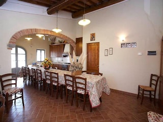 Castle Foiano della Chiana Features 14