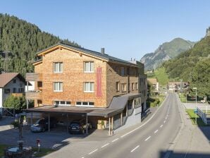 Bel appartement à Klösterle am arlberg avec jardin - Klösterle - image1