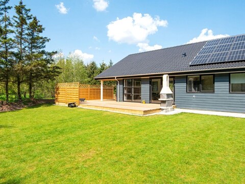 Vakantiehuis Luxe vakantieverblijf met zwembad