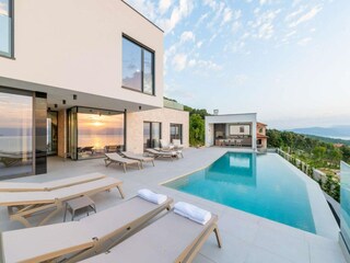 Villa Ravni Buitenaudio-opname 4