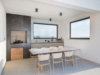 Villa Ravni Buitenaudio-opname 3