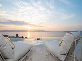 Villa Ravni Outdoor Recording 12