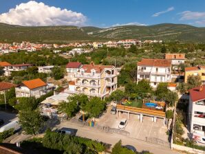 Apartments Milic - One Bedroom Apartment with Sea View and Terrace - Karin - image1