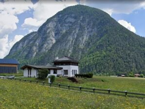 Holiday house Lehner Schlössl mit Whirlpool und Sauna - Leutasch - image1