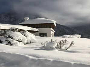 Ferienhaus Lehner Schlössl mit Whirlpool und Sauna - Leutasch - image1