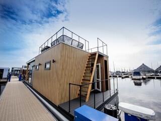 House boat Uitwellingerga Outdoor Recording 13