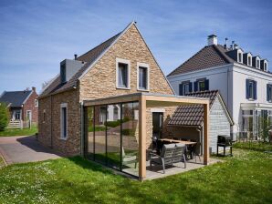 Mooie villa met veranda bij vakantiepark - Maastricht - image1