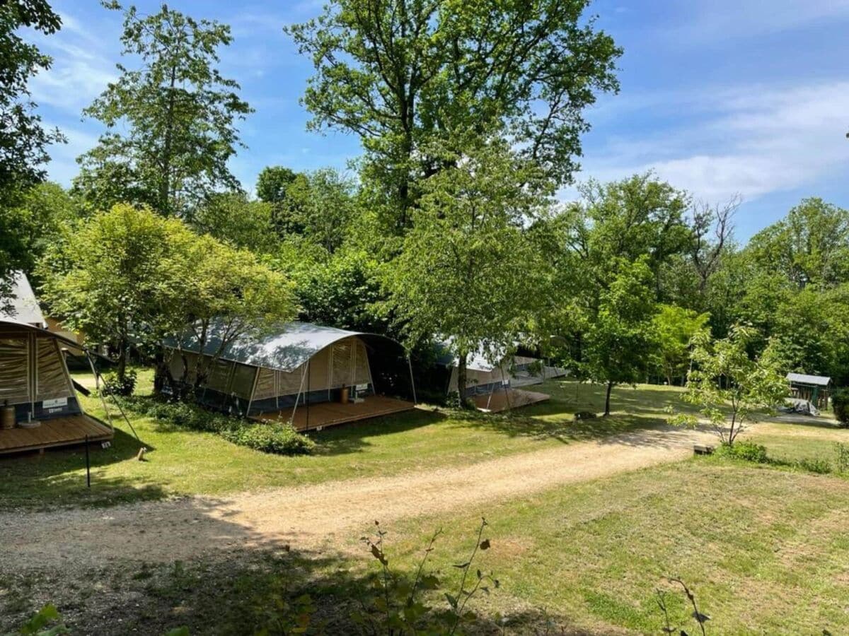 Ferienpark Coux-et-Bigaroque Umgebung 17