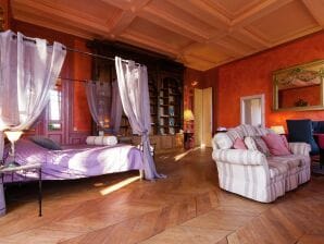 Holiday park Castle Apartment in Chaleix near Forest - La Coquille - image1
