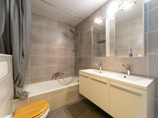 Holiday house De Haan Features 28