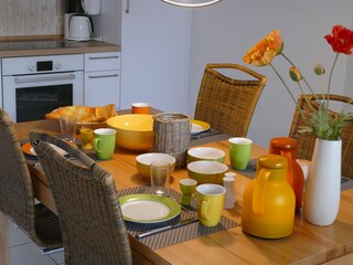 Farbenfrohes Frühstück geniessen