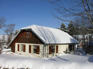 Ferienhaus Chavornay Außenaufnahme 8