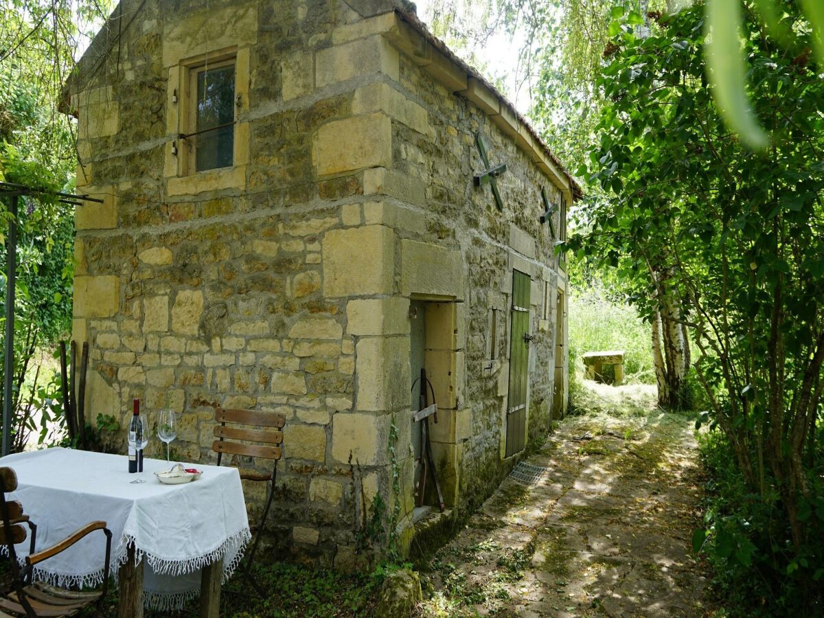 Maison de vacances Vignol Enregistrement extérieur 1