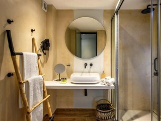 Parco vacanze Analipsi Caratteristiche 17