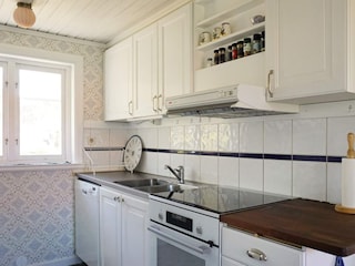 Ferienhaus Ellös  8