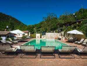 Ferienhaus Elegante Wohnung im Resort mit Swimmingpool zwischen Natur und Ruhe - Spello - image1