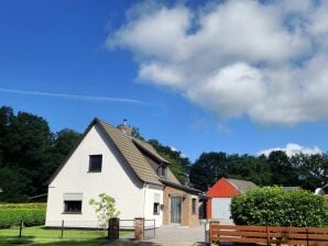 Charmant vakantiehuis met open haard in Lintig - Ringstedt - image1