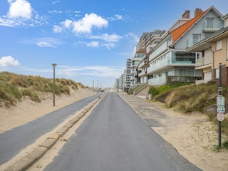 Holiday house Oostduinkerke Environment 32