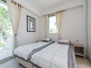 Villa Antibes Features 36