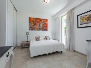 Villa Antibes Features 39