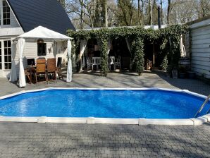 Ferienhaus Villa in Wateren mit überdachter Terrasse - Zorgvlied - image1