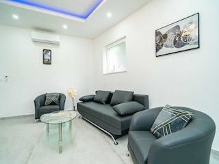 Apartment Molunat Ausstattung 12