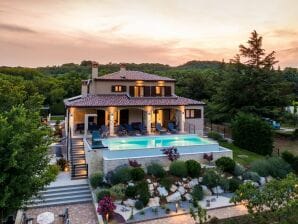 Holiday house Villa with pool surrounded by woods in Labin - Rabac - image1