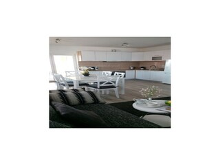 Apartment Karlobag Features 8