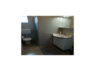 Apartment Karlobag Features 13
