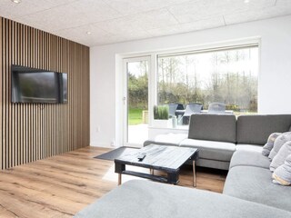 Vakantiehuis Høll  10