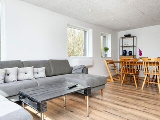 Vakantiehuis Høll  12