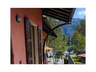 Ca. 12 m² großer Sonnenbalkon
