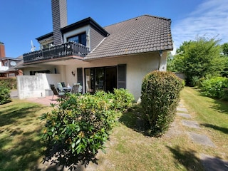 Seite zur Terrasse